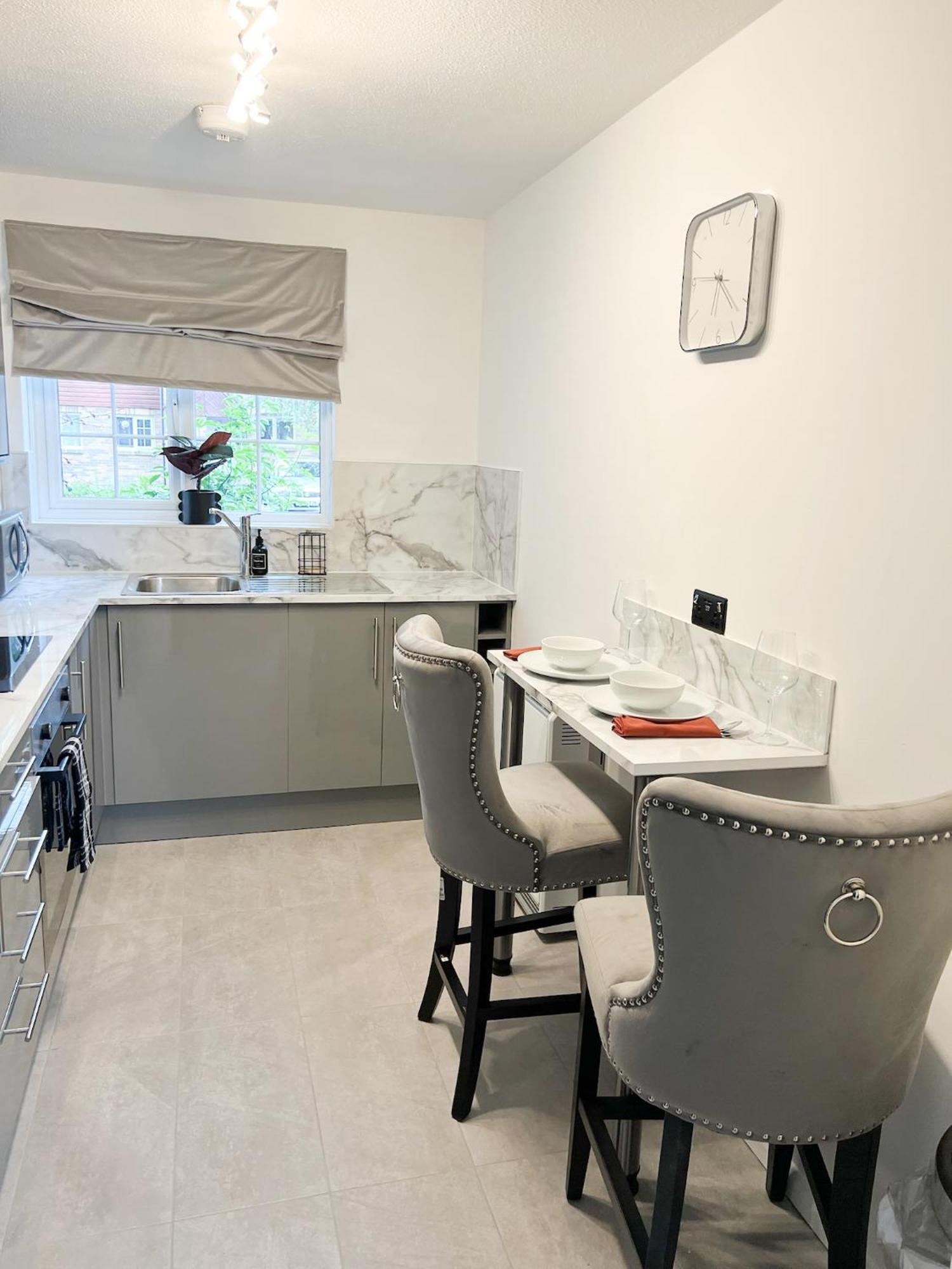 Beautiful Apartment In Beckton With Private Entrance And Garden Londres Exterior foto